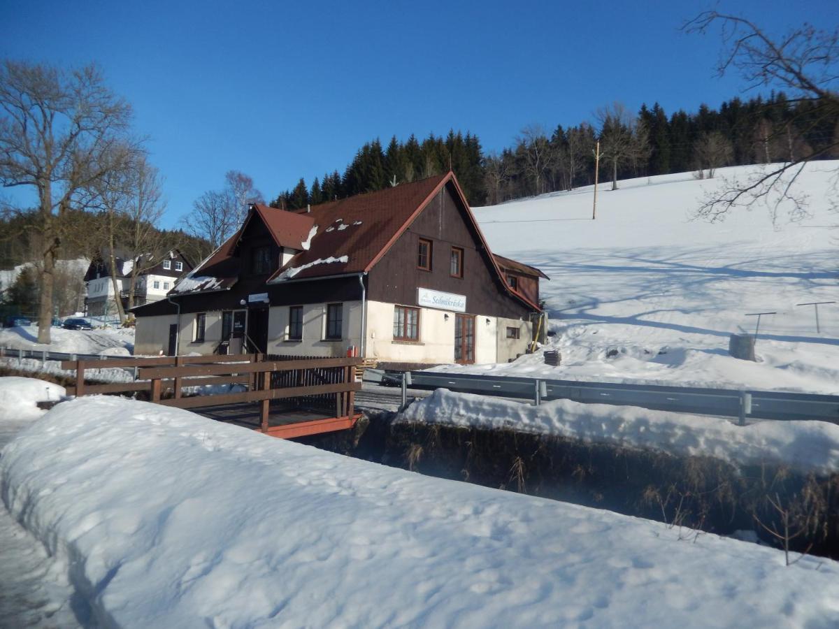 Villa Sedmikráska Horní Maršov Esterno foto